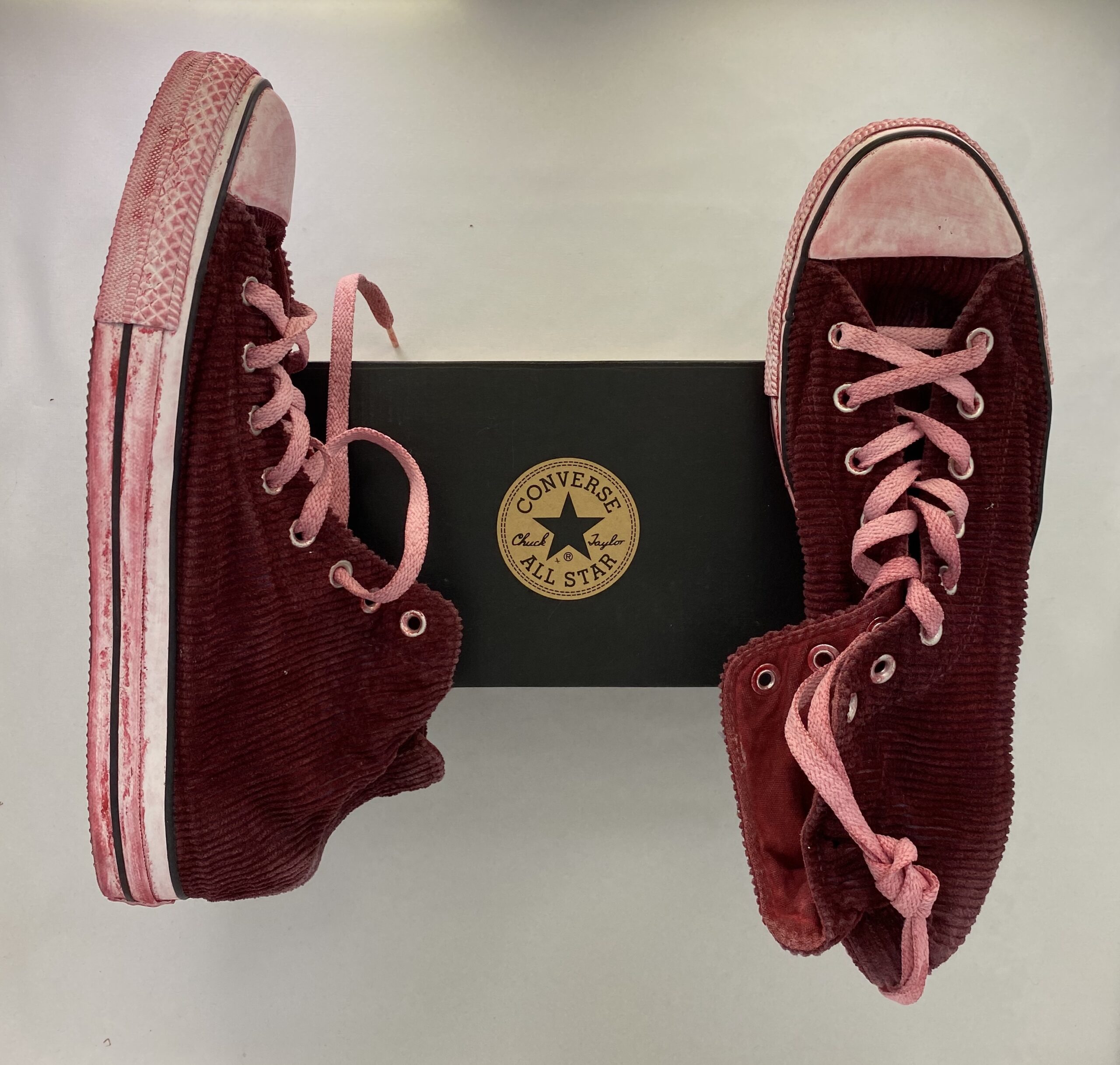Converse chuck taylor red velvet - Kool Thing Vintage Store